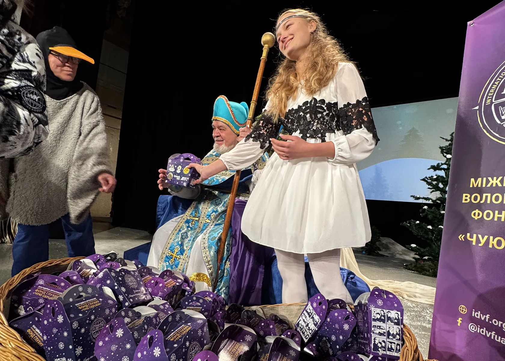 Благодійна різдвяна вистава для дітей у Києві
