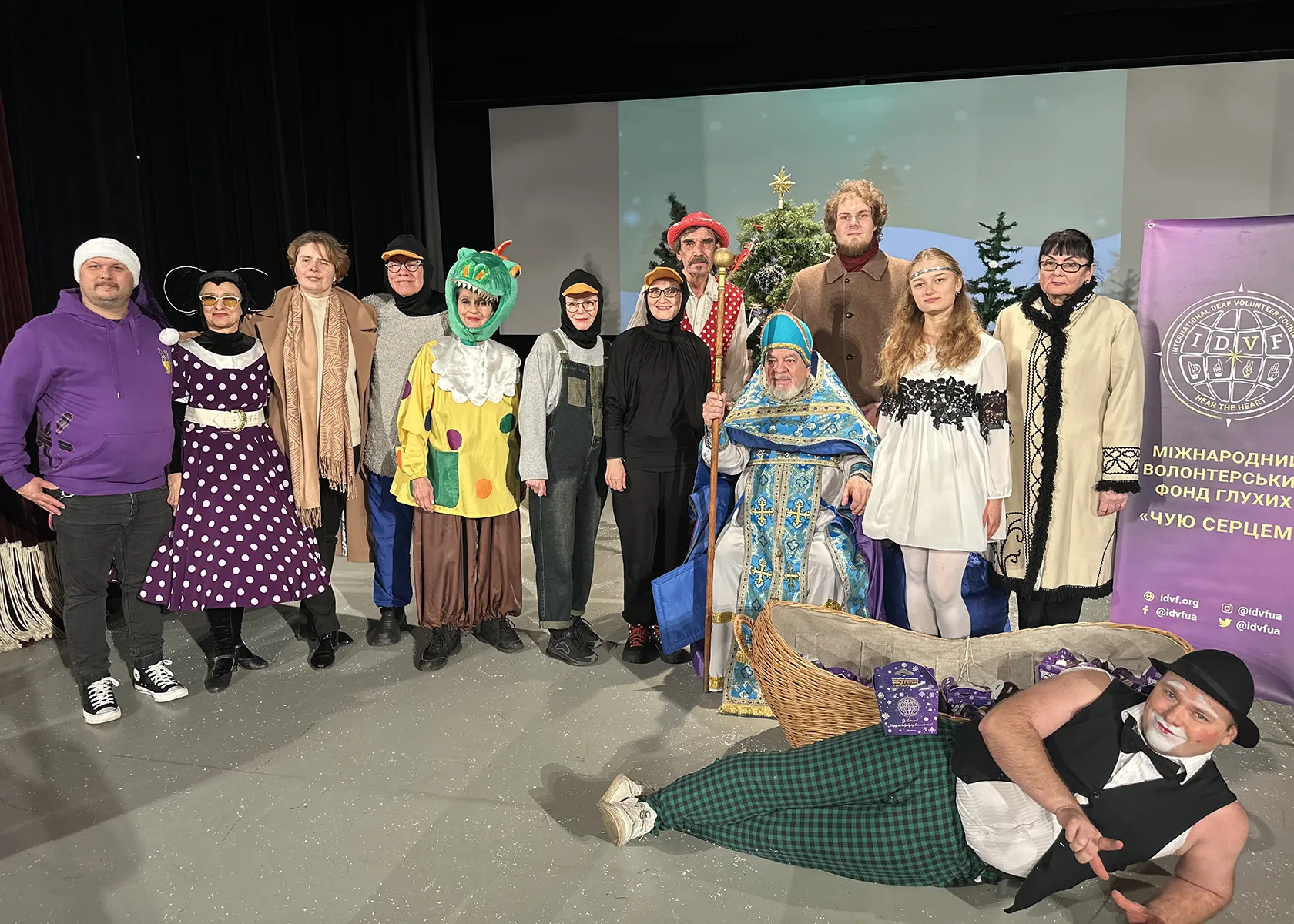 Благодійна різдвяна вистава для дітей у Києві